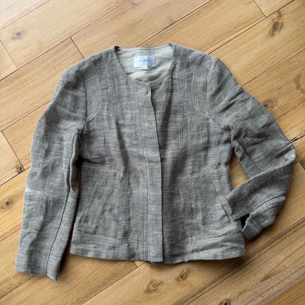 SOLEZIA Womens size M‎ Women's beige brown Jacket